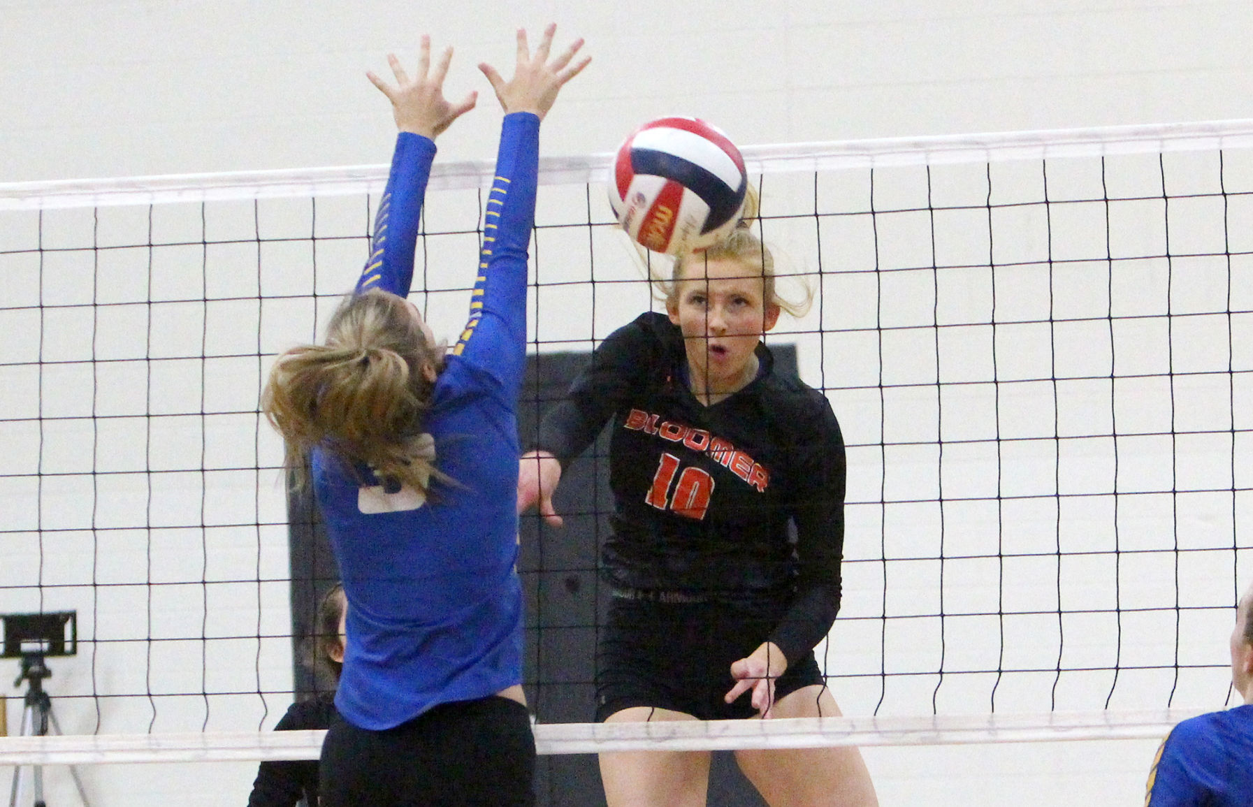 Rice Lake at Bloomer volleyball 10-24-19